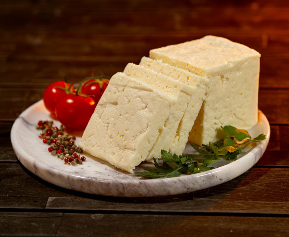 Erzincan Tulum Peyniri ve Ezine Peyniri Arasındaki Farklar: Hangi Peyniri Seçmelisiniz?